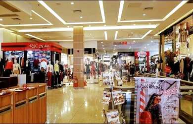 Imagem: O depósito possui 2.186m² de Área e está localizado em