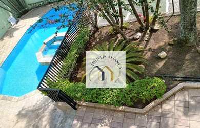 Imagem: A casa possui 5 Dormitórios, 5 Banheiros, 5 Vagas na garagem