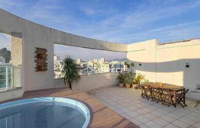 Imagem: O apartamento na cobertura possui 2 Dormitórios, 2 Banheiros