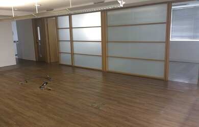 Imagem: O depósito possui 1 Vaga na garagem, 179m² de Área e está