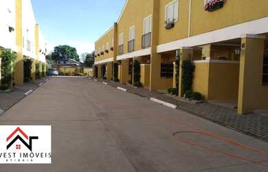 Imagem: A casa em condomínio possui 2 Dormitórios, 3 Banheiros, 2