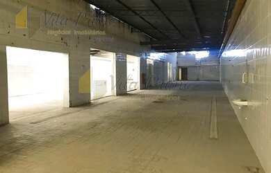 Imagem: O depósito possui 1.771m² de Área e está localizado em