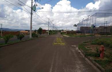 Imagem: O terreno possui 250m² de Área e está localizado em Patrocínio