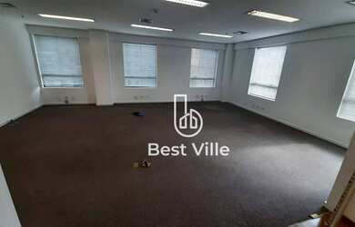 Imagem: O depósito possui 2 Vagas na garagem, 82m² de Área e está