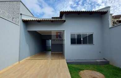 Imagem: A casa possui 2 Dormitórios, 2 Banheiros, 1 Vaga na garagem