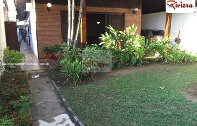 Imagem: A casa possui 4 Dormitórios, 5 Banheiros, 5 Vagas na garagem