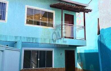 Imagem: A casa possui 2 Dormitórios, 2 Banheiros, 1 Vaga na garagem