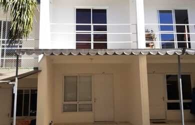 Imagem: A casa possui 2 Dormitórios, 1 Banheiro, 57m² de Área e