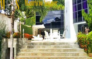 Imagem: A casa em condomínio possui 5 Dormitórios, 5 Banheiros, 5