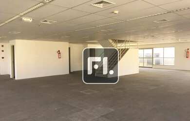 Imagem 3: Conjunto para alugar, 652 m² por R$ 30.000,00/mês - Alphaville - Barueri/SP
