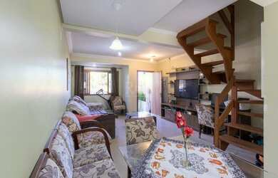 Imagem 4: Casa em Guarujá. Churrasqueira, Ar-condicionado, Guarda roupae80m² de...