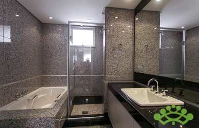 Imagem 14: Cobertura - venda por R$ 5.600.000,00 ou aluguel por R$ 23.701,00/mês...