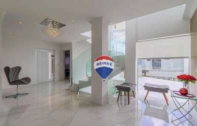 Imagem 15: Casa de Alto Padrão com 4 dormitórios à venda, 556 m² por R$ 4.980.000...