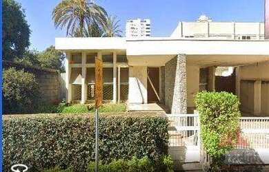 Imagem: O terreno possui 1.600m² de Área e está localizado em Centro