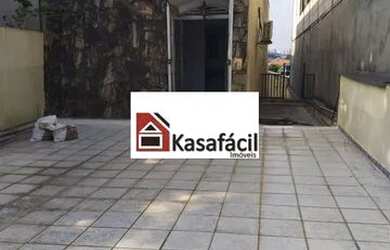 Imagem: A casa possui 3 Dormitórios, 3 Banheiros, 4 Vagas na garagem