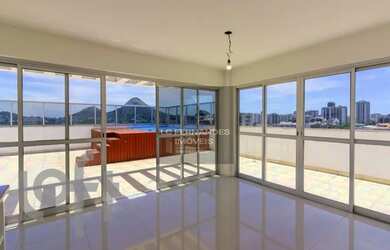 Imagem: O apartamento na cobertura possui 4 Dormitórios, 5 Banheiros