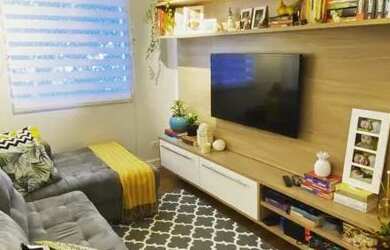 Imagem: O apartamento possui 2 Dormitórios, 1 Banheiro, 1 Vaga na garagem