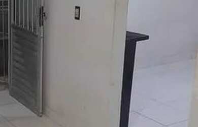 Imagem: A casa possui 2 Dormitórios, 1 Banheiro, 120m² de Área e