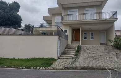 Imagem 2: Casa Sobrado de Condominio em Arujá Country Club - Arujá