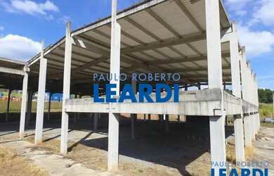 Imagem: O depósito possui 3.700m² de Área e está localizado em