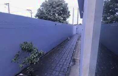 Imagem 13: Casa para aluguel e venda com 360 metros quadrados com 3 quartos