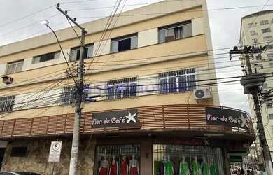 Imagem: O apartamento possui 2 Dormitórios, 2 Banheiros e 99m² de