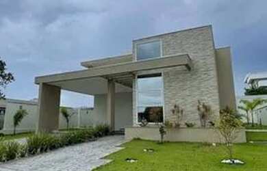 Imagem: A casa em condomínio possui 3 Dormitórios, 4 Banheiros, 4