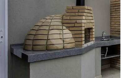 Imagem: O apartamento possui 1 Dormitório, 1 Banheiro, 1 Vaga na garagem