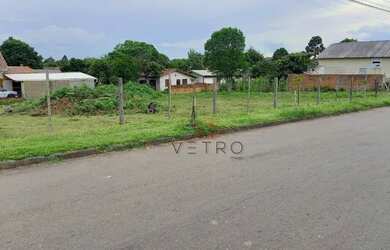 Imagem: O terreno possui 1.242m² de Área e está localizado em Canela