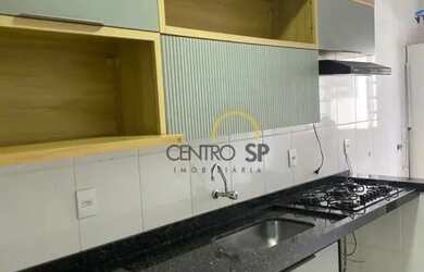 Imagem: O apartamento possui 2 Dormitórios, 1 Banheiro, 1 Vaga na garagem