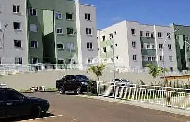 Imagem: O apartamento possui 2 Dormitórios, 1 Banheiro, 1 Vaga na garagem