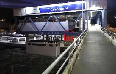 Imagem: O apartamento possui 2 Dormitórios, 2 Banheiros e 70m² de