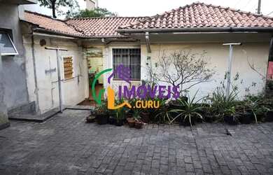 Imagem: A casa possui 2 Dormitórios, 2 Banheiros, 1 Vaga na garagem