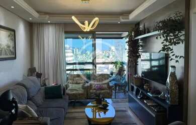 Imagem: O apartamento possui 3 Dormitórios, 2 Banheiros, 5 Vagas na