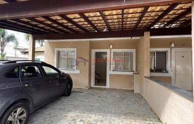 Imagem: A casa em condomínio possui 3 Dormitórios, 3 Banheiros, 2