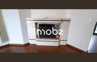 Imagem: O apartamento possui 5 Dormitórios, 5 Banheiros, 4 Vagas na