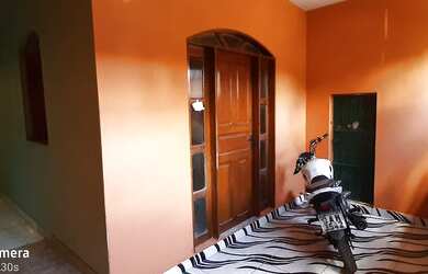 Imagem: A casa possui 2 Dormitórios, 1 Banheiro e está localizado