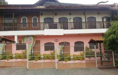 Imagem: O depósito possui 730m² de Área e está localizado em Taboão