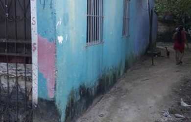 Imagem 6: Vendo ou troco casa valor 65 Mil bairro Colônia Antônio Aleixo