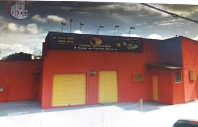 Imagem: O depósito possui 5 Vagas na garagem, 170m² de Área e está