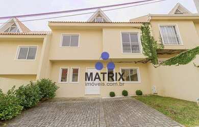 Imagem: A casa em condomínio possui 3 Dormitórios, 2 Banheiros, 2