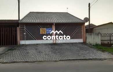 Imagem: A casa possui 2 Dormitórios, 1 Banheiro, 2 Vagas na garagem