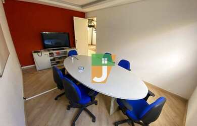 Imagem 10: Prédio à venda, 240 m² por R$ 740.000,00 - Novo Mundo - Curitiba/PR