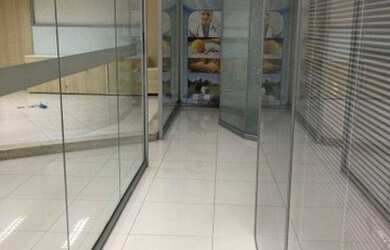 Imagem: O depósito possui 248m² de Área e está localizado em Centro