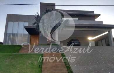 Imagem: A casa em condomínio possui 5 Dormitórios, 5 Banheiros, 4