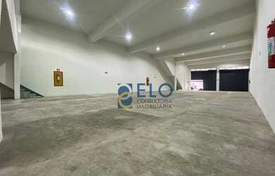 Imagem: O depósito possui 582m² de Área e está localizado em Vila