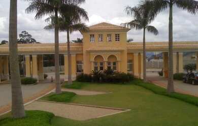 Imagem 12: Casa belíssima à venda no Residencial Tamboré 10