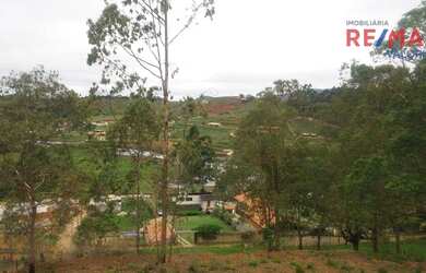 Imagem: O terreno possui 825m² de Área e está localizado em Barreira