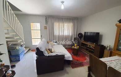 Imagem: A casa em condomínio possui 3 Dormitórios, 2 Banheiros, 3