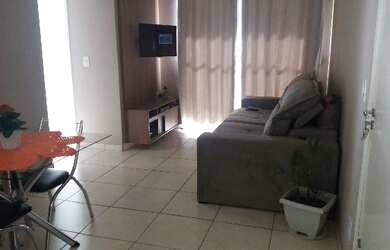 Imagem: O apartamento possui 2 Dormitórios, 1 Banheiro, 1 Vaga na garagem